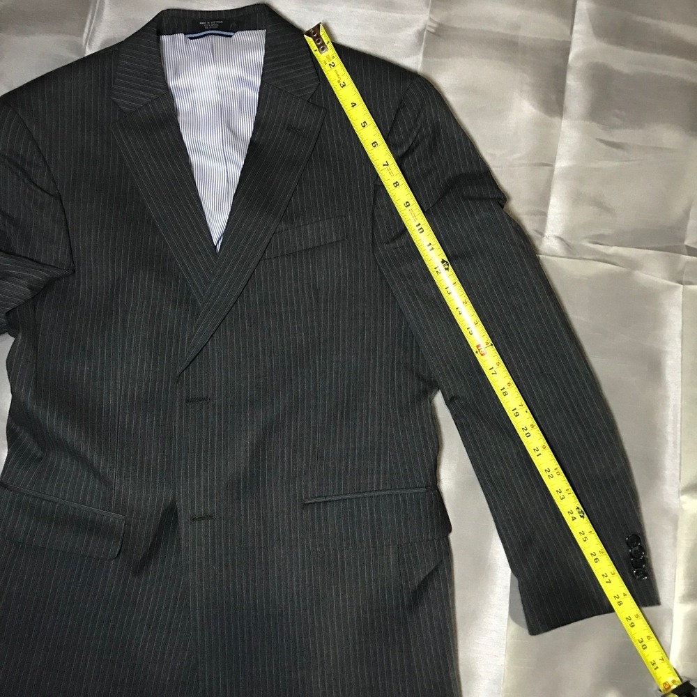 Tommy Hilfiger Mens 100% Wool Pinstripe Suit Charcoal Grey 40R Jacket 34R Pants - Picture 10 of 16